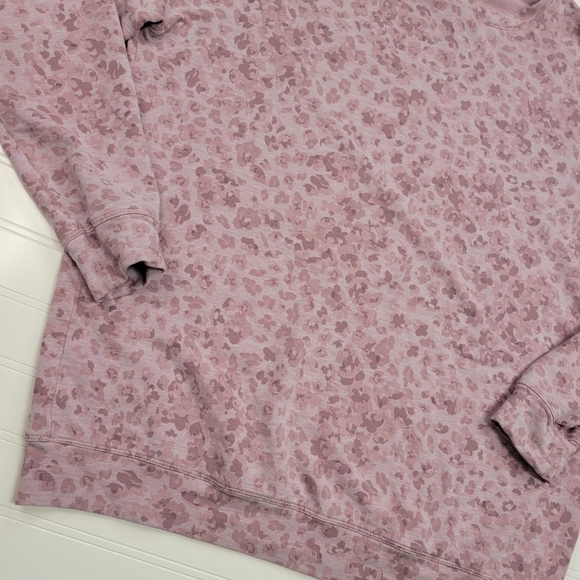 Athleta Studio To Street print sweatshirt Size Medium - Picture 3 of 5